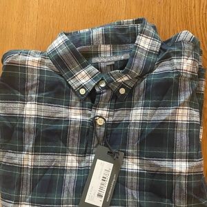 Long sleeve plaid shirt